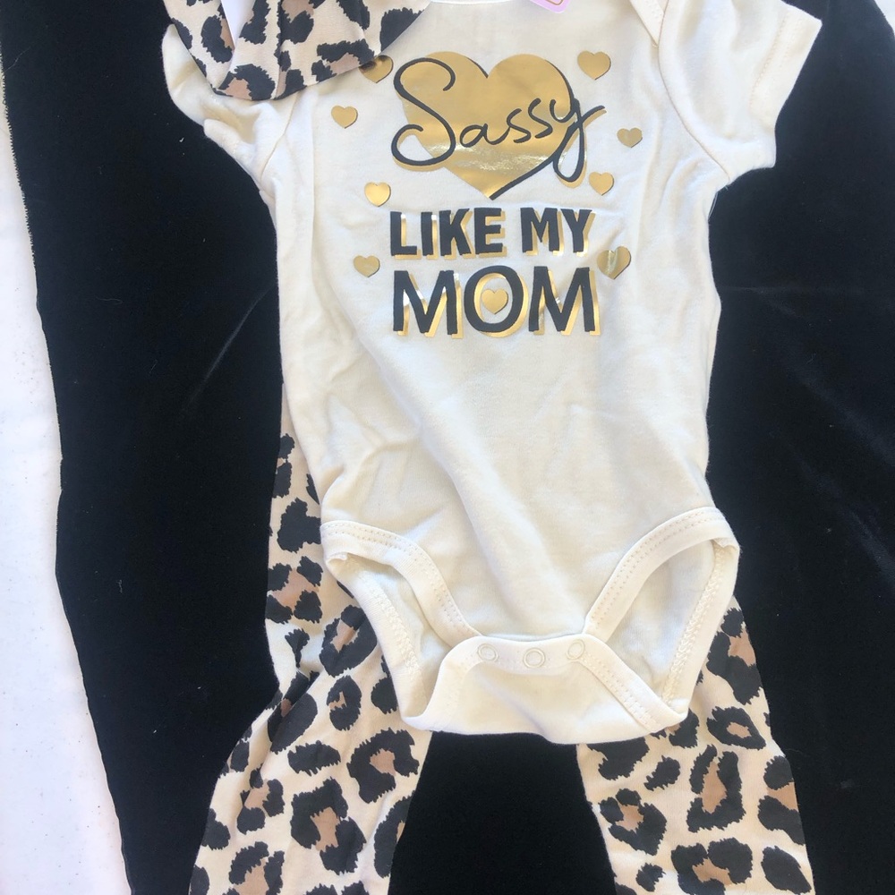 🛍CUTE LITTLE GIRLS OUTFIT SIZE 6-9 MONTHS 🛍 LEOPARD PRINT NWT